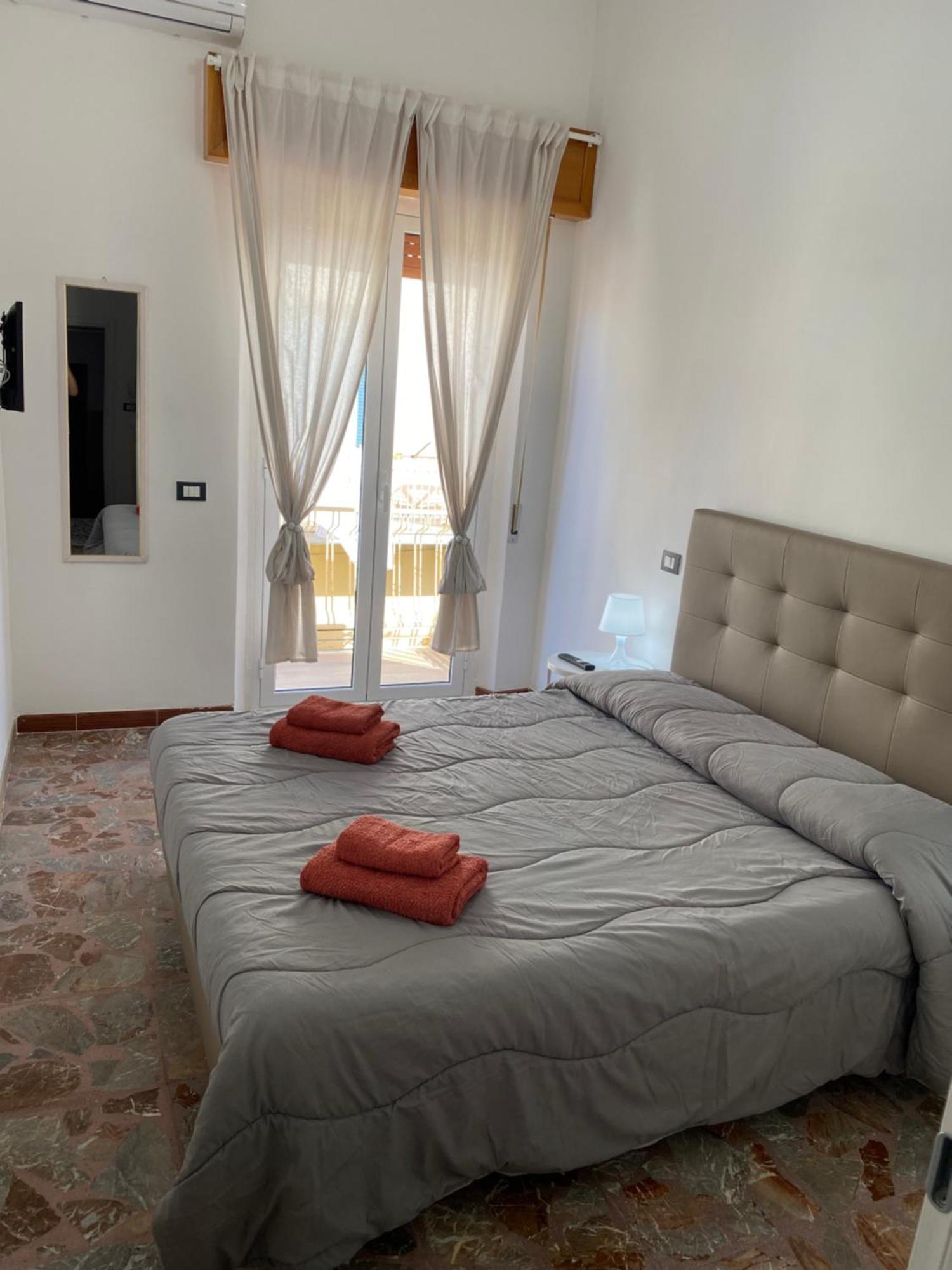 Bonita Cora Hotel Pachino Luaran gambar
